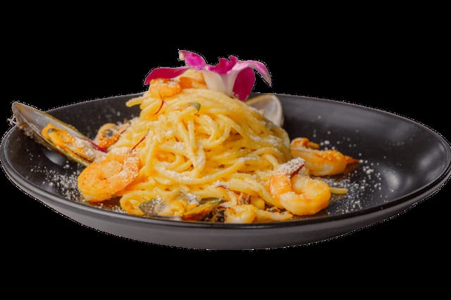 Spaghetti Con Mariscos.
