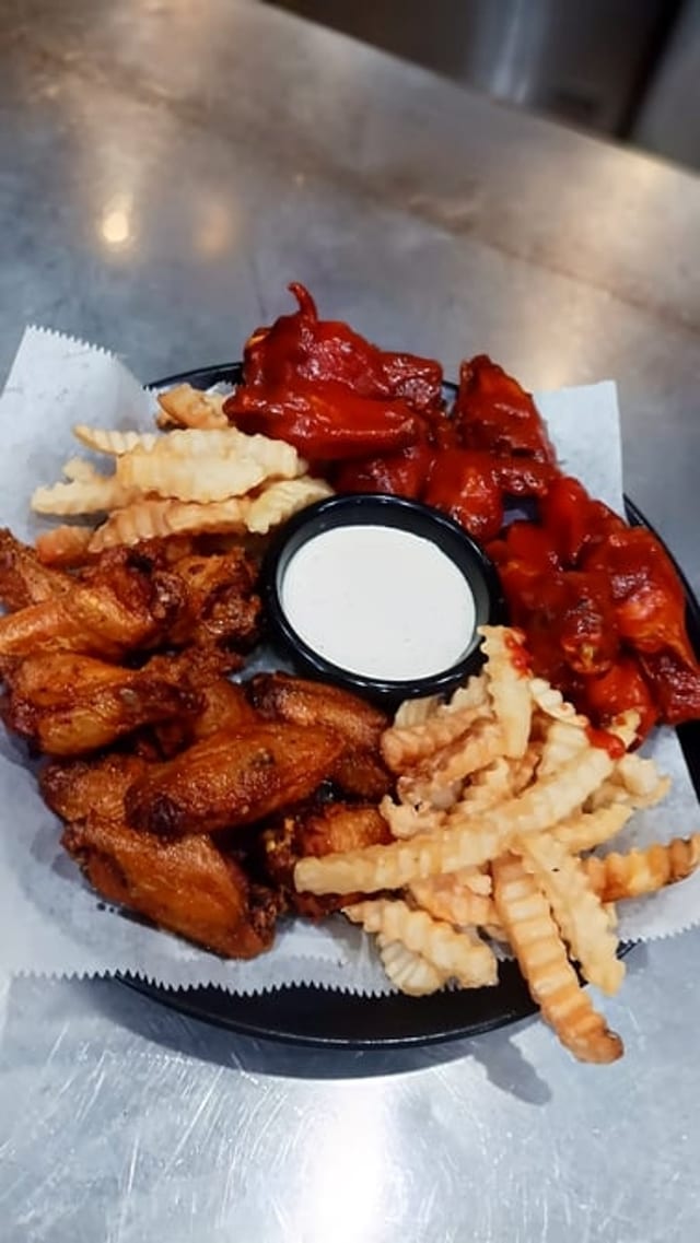 20 Alitas De Pollo.