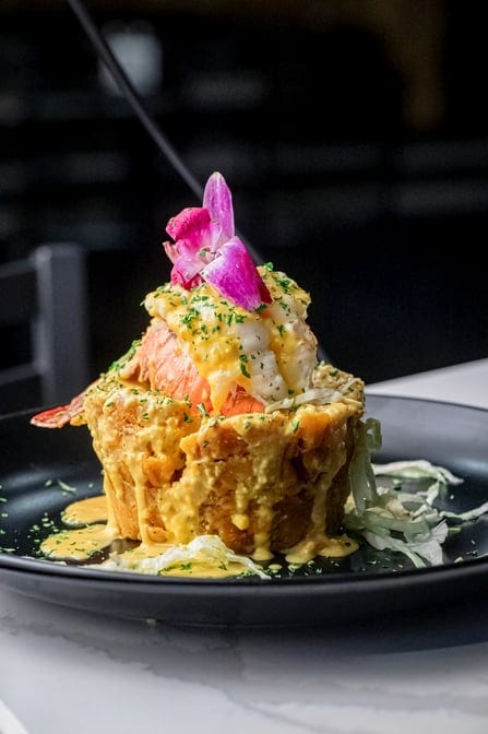 Mofongo Relleno De Langosta.