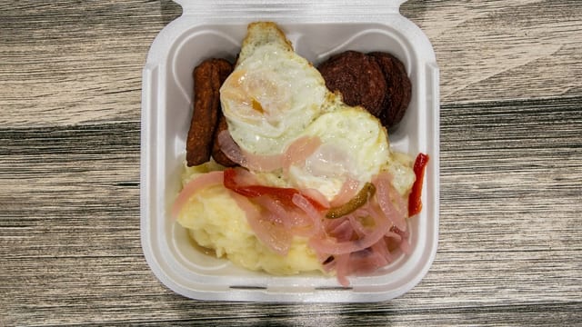 Tres Golpe.